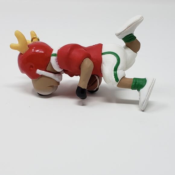 1993 Hallmark Blitzen #8 Reindeer Champs Keepsake Handcrafted Holiday Ornament. - Picture 6 of 7